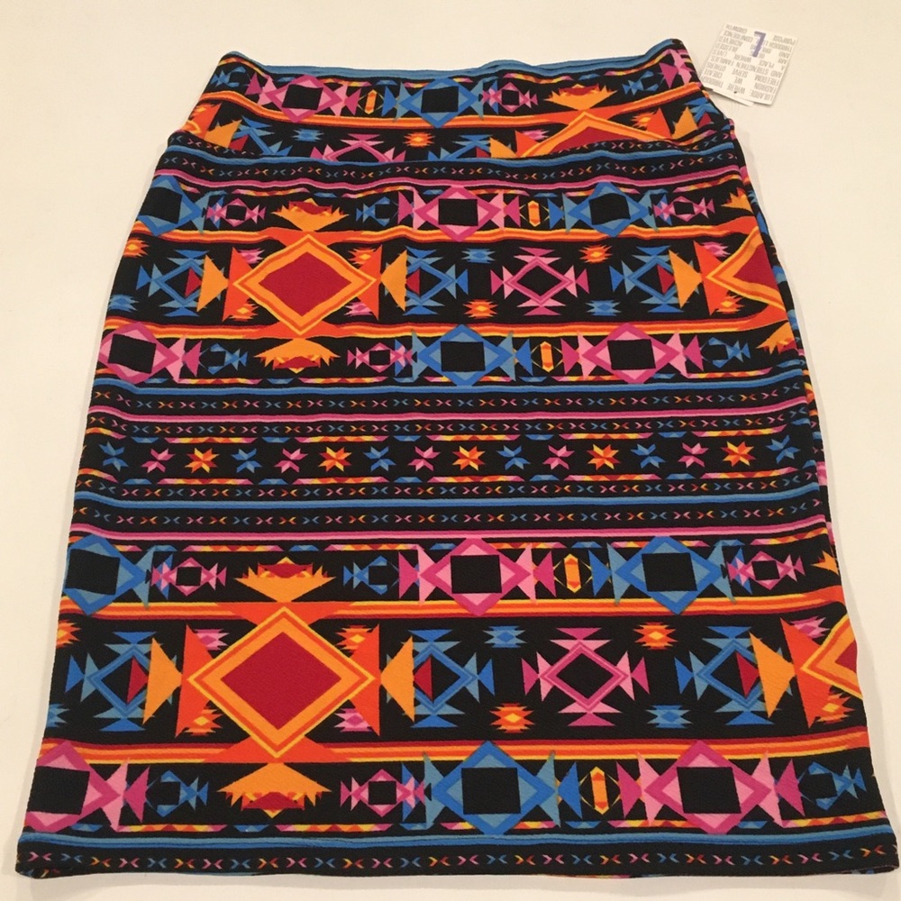 🔴 LuLaRoe | Cassie Pencil Skirt